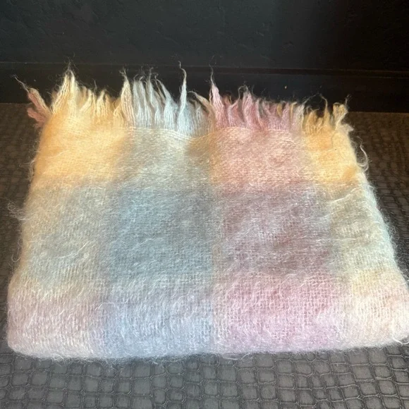 Super soft cape, blanket 100% Mohair Pile Mede in Souf Africa - Picture 5 of 11